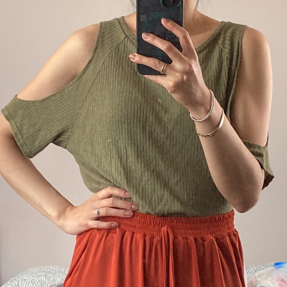 H&M Open Shoulder Top